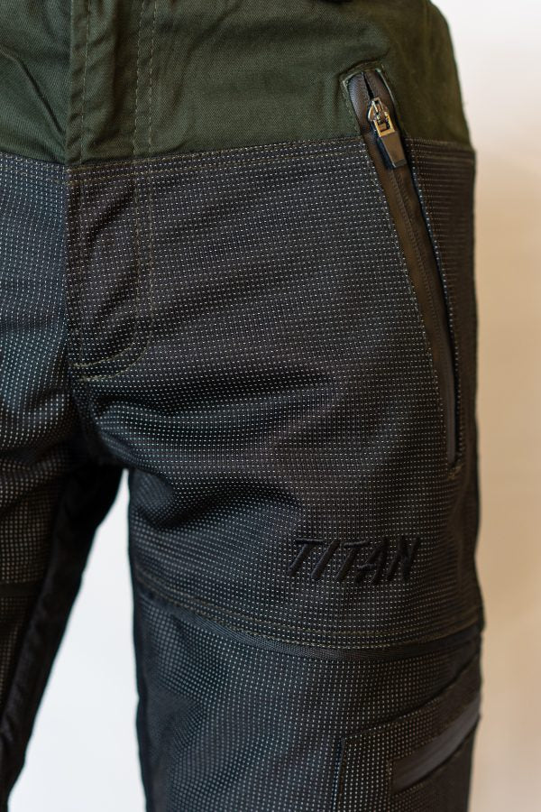 Hunting life titan orange, yellow, neutral trousers