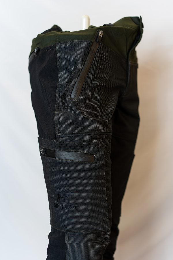 Hunting life titan orange, yellow, neutral trousers