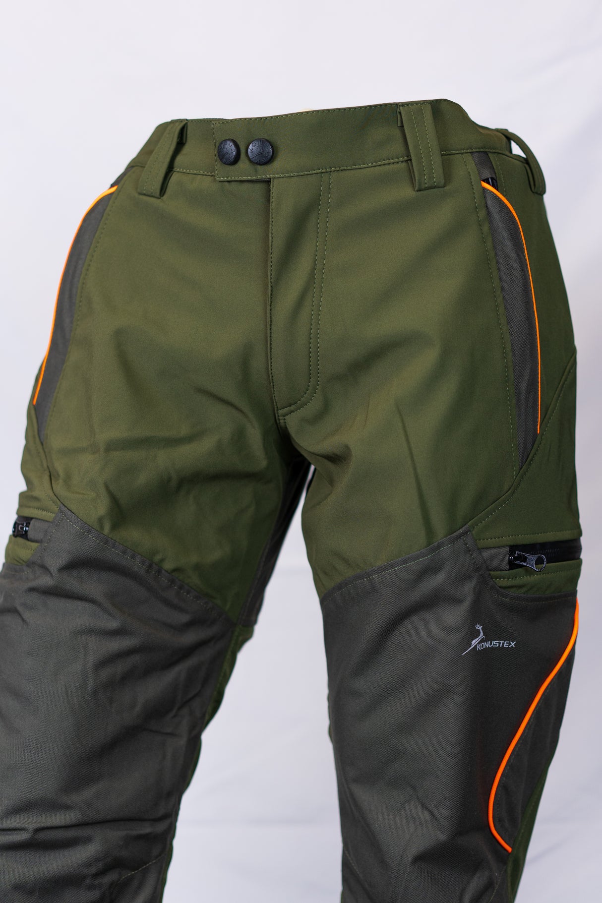 Pantalone konustex kreato