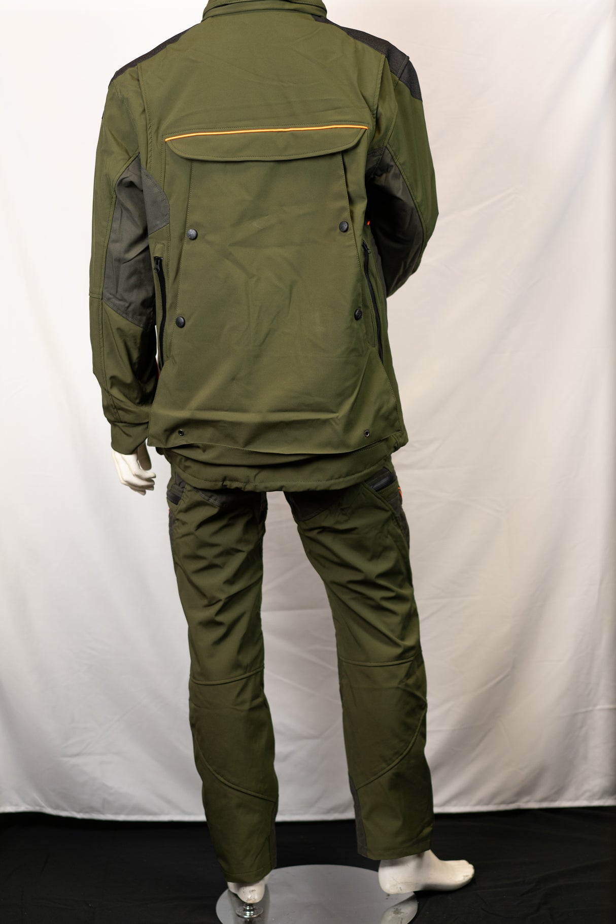 Pantalone konustex kreato