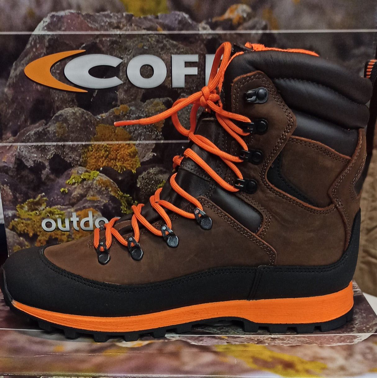 Scarpone cofra pro hunter orange