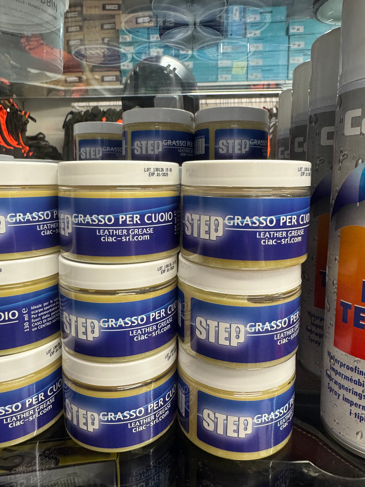 Grasso in crema per pelli, cuoio 130ml Step